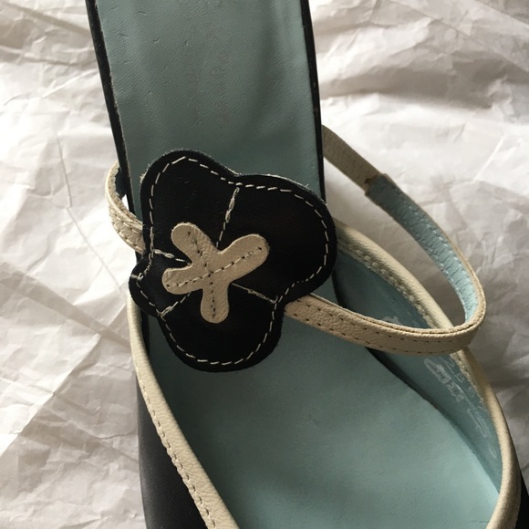 M.C. & Power | Vintage 90s Mules - Picture 7 of 9